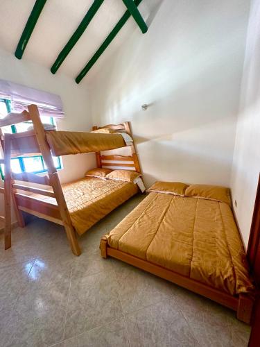 Single Bed in Dormitory Room image 2