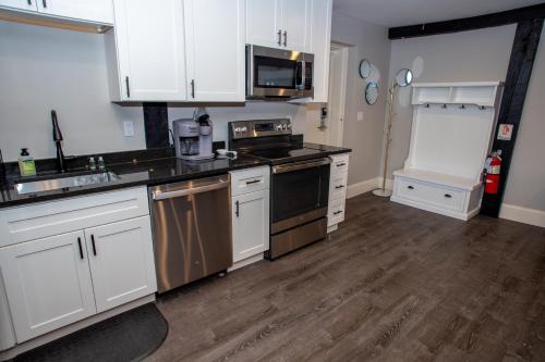Gunstock Inn & Suites