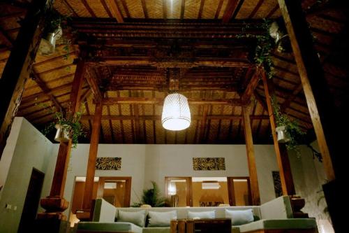 Three-Bedroom Villa image 10