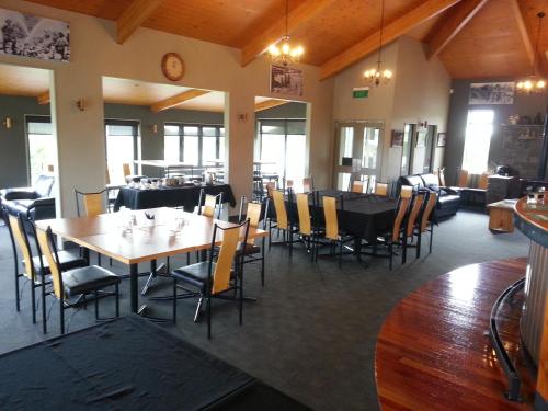 Stations Inn 2