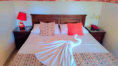 Kandy Inn by Moon hills - image 3