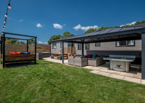 Raywell Hall Country Lodges