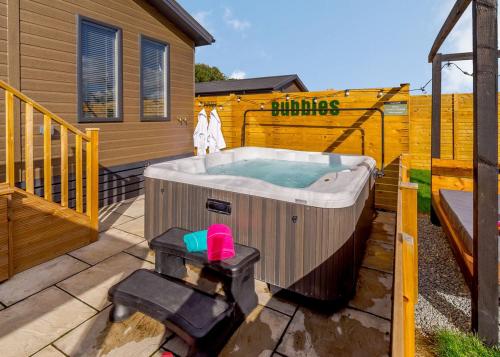 Raywell Hall Country Lodges