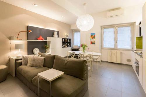 Milan Tortona Citylife Washington M4, Milano (foto 6)