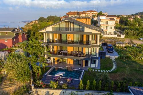 LUXURY VILLA FOUR FOURLEX (YALOVA)