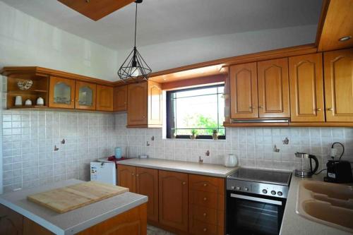 Άνετο διαμέρισμα για 4 με θέα (Ανετο διαμερισμα για 4 με θεα) in Euboea