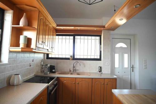 Άνετο διαμέρισμα για 4 με θέα (Ανετο διαμερισμα για 4 με θεα) in Euboea