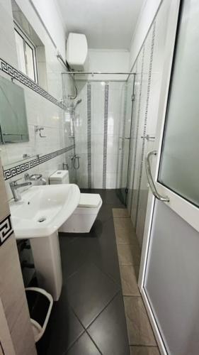 Double Room with Mountain View image 3