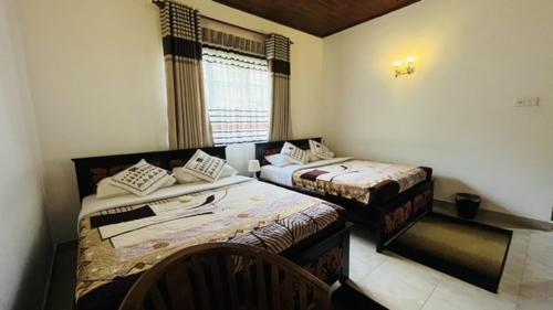 Double or Twin Room with Garden View image 10