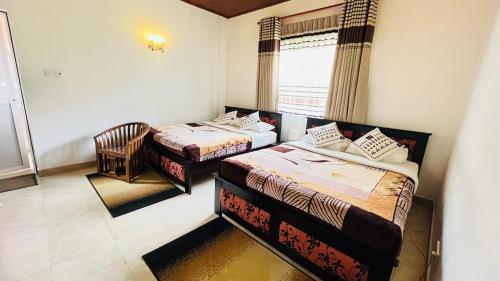 Double or Twin Room with Garden View image 5