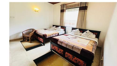 Double or Twin Room with Garden View image 2
