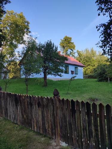 Roztoczańska Derylówka, domki na Roztoczu