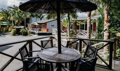 แองเคอร์ ลอดจ์ รีสอร์ท (Anchor Lodge Resort) in โคโรแมนเดล