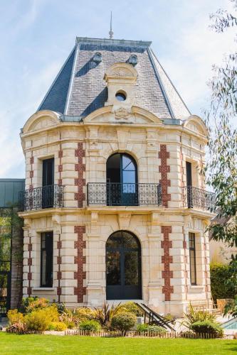 Le Petit Manoir de Lebisey, avec piscine