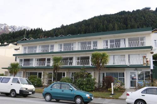 Lakeside Motel - image 4