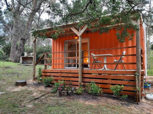 . Helles, modernes Containerhaus