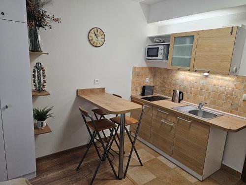 Apartmánový dom Kamzík apt. 16 (Apartmanovy dom Kamzik apt. 16) in Donovaly Town Center
