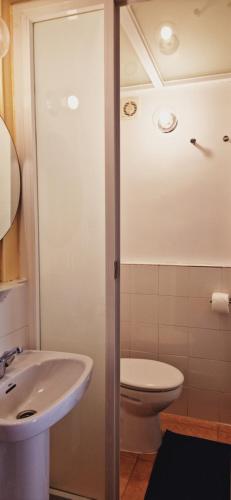 Double Room image 2