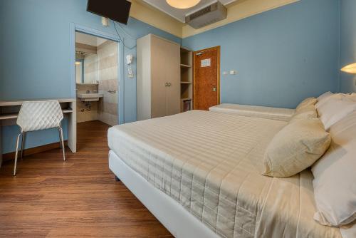 Hotel Augustus - image 3