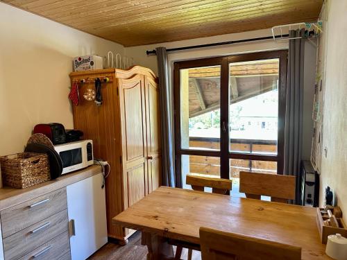 Kitchen, Apartman s vyhledem na Jezerni stenu - SUMAVA CARD in Zelezna Ruda