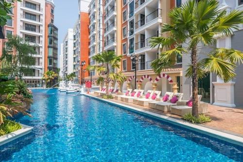 ESPANA Pattaya by plearn 705