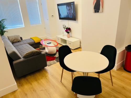 Picture of Spacious 2 Bedrooms Apartment Woolwich Arsenal