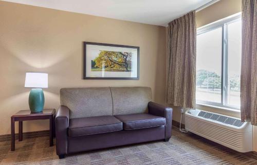 Extended Stay America Suites - San Rafael - Francisco Blvd East