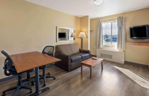 Extended Stay America Suites - San Rafael - Francisco Blvd East