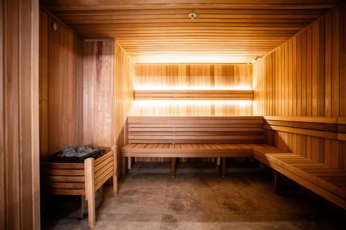Sauna, Meriton Suites Liverpool in Liverpool