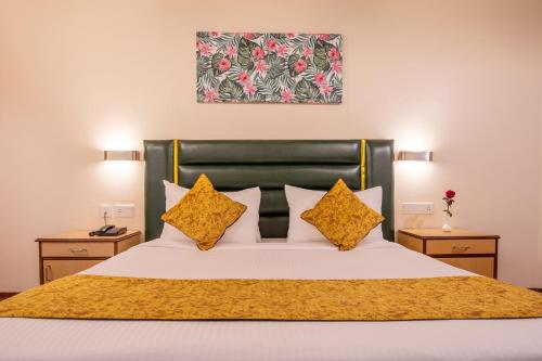 Standard Queen Room image 2