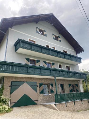 Pension Maximilian, Ideal für Gruppen in Gamlitz, Österreich