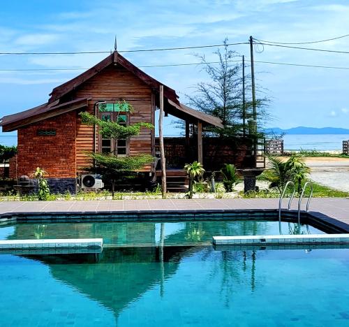 PULANG RESORT - Merang