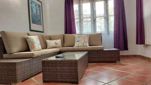 ทัศนียภาพภายนอกโรงแรม, Apartamentos Monasterio de San Antonio in อีกอด เด โลส บิโนส