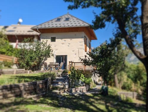 Balkons/terase, Villa Panorama - 120m2, 8 pax, 6mn des pistes, rénové, plein sud (Villa Panorama - 120m2, 8 pax, 6mn des pistes, renove, plein sud) in Puy-Saint-Andre