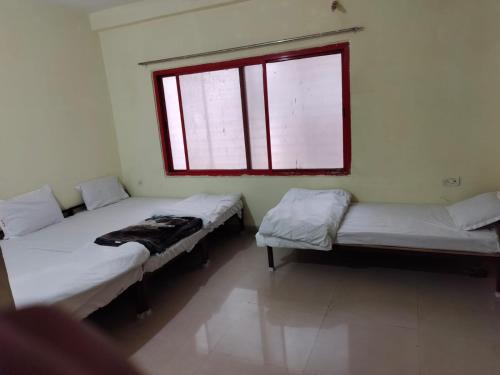 Kamadgiri Homestays