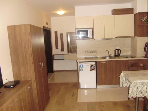 Apartments Vesi and Gery - image 6