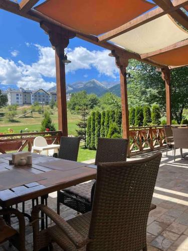 Restaurant, Green Life Resort Bansko in Bansko