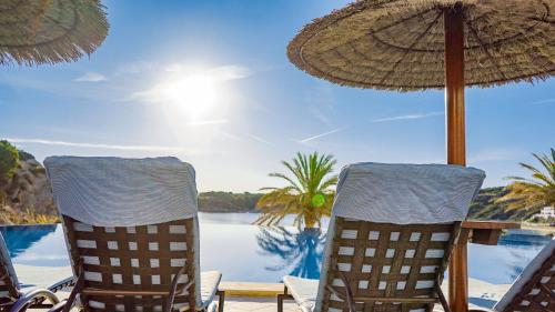 Swimmingpool, White Sands Beach Club  in Menorca