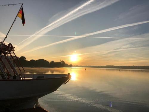 Hausboot Fjord Nordstern mit Dachterrasse in Schleswig