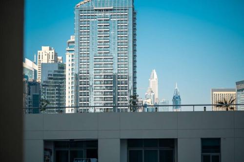 StoneTree - DEC Towers Studio - Near Marina Walk - image 2