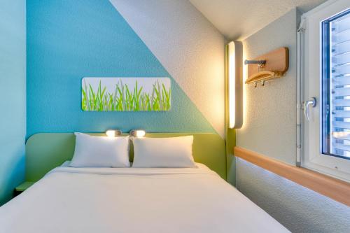 ibis budget Hotel Luzern City - image 9