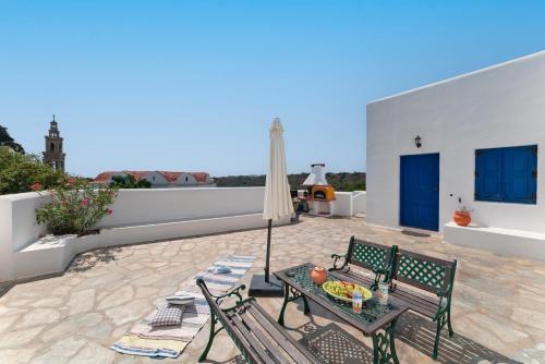  Irene's house in Lachania