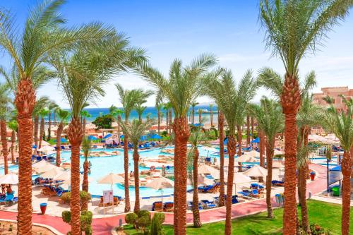 Deluxe Double Room with Sea View image 5