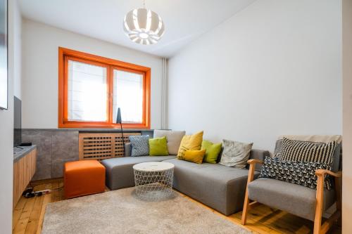 Colorful Getaway right next to NDK by Flat Mаnager, Sofia (zdjęcie 3)