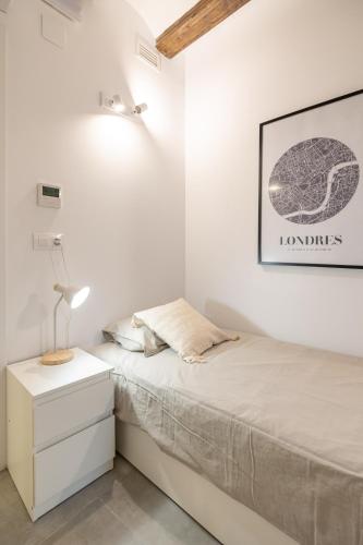 Single Room image 4