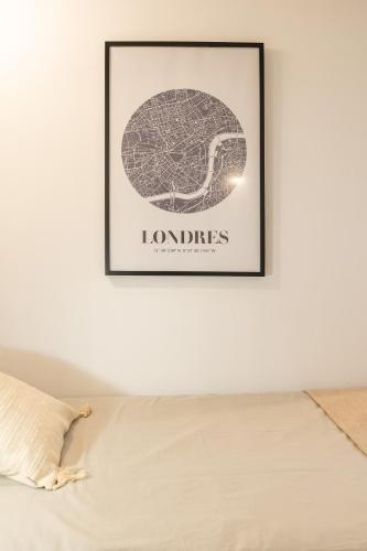 Single Room image 3
