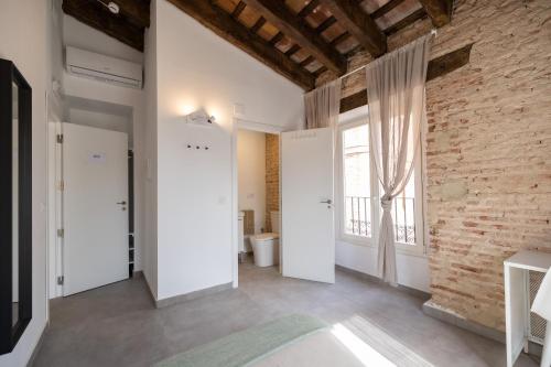 Superior Single Room image 1