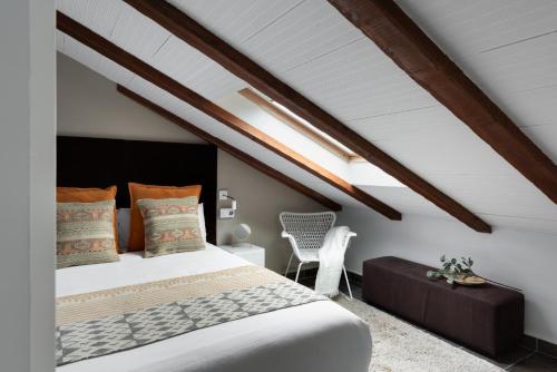 Carretas Attics Apartments - image 4