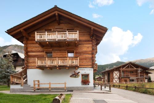 Chalet Leur Gusja Golp Quadrilocale Livigno