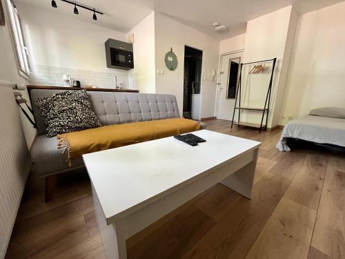 Studio Antigone, wifi, parking, TV, parking - Location saisonnière - Montpellier